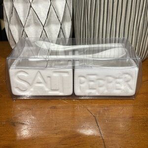 Ceramic Salt & Pepper Dishes with Spoons NIB